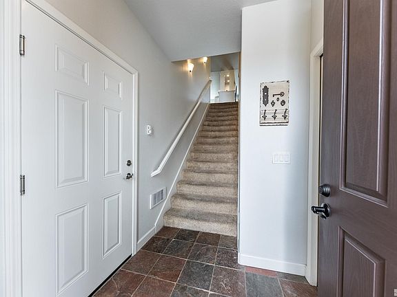 4th image of 4829 Bougainvillea Cir