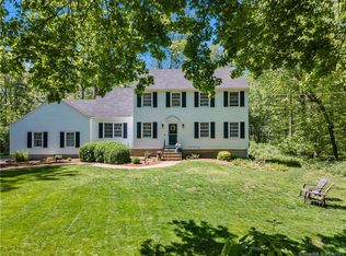 125 Wildwood Ave, Madison, CT 06443