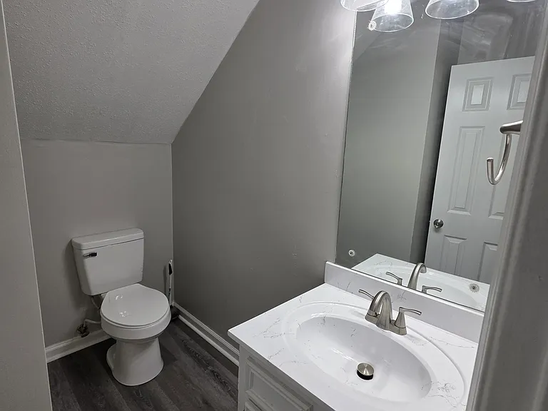 910B Glastonbury Cir — Photo 6
