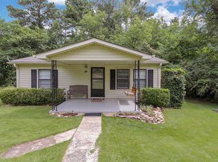 84 Narrow Ln, Trussville, AL 35173