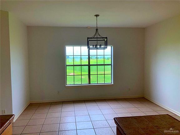 5th image of 3513 Macquarie Dr