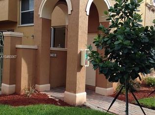 748 SW 106th Ave #1907, Hollywood, FL 33025