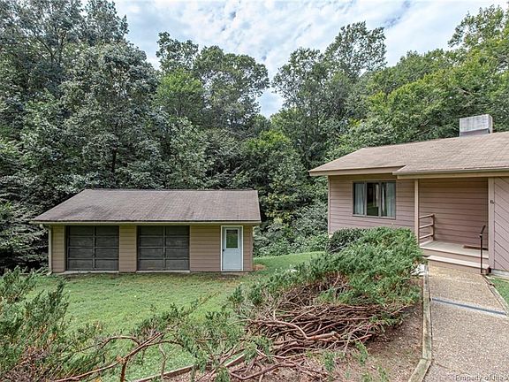 2nd image of 104 Glenwood Dr