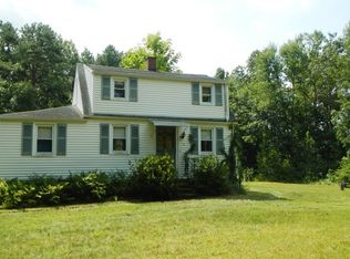 15 Maple Rd, Enfield, CT 06082