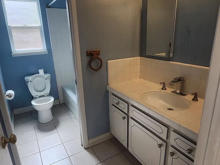 6662 Mount Hope Dr — Photo 3