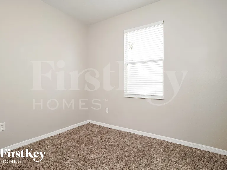 15349 Montesino Dr — Photo 11