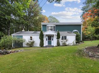 625 Alewive Rd, Kennebunk, ME 04043