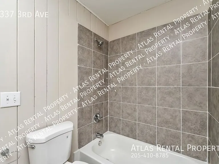9337 3rd Ave — Photo 16