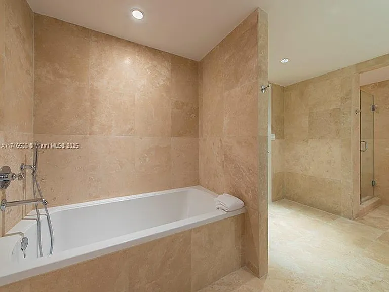102 24th St #1540 — Photo 13