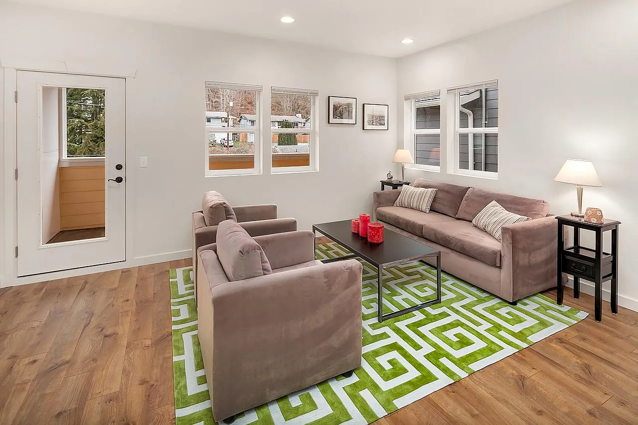 5424 Delridge Way SW — Photo 4