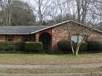 1st image of 3943 Fairfield Dr