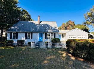 15 S Plain Rd, Sunderland, MA 01375