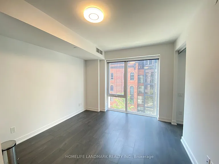 3 Gloucester St #315 — Photo 5