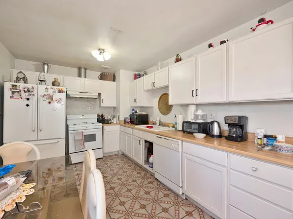 1380 Morse Ave, Sacramento, CA 95864