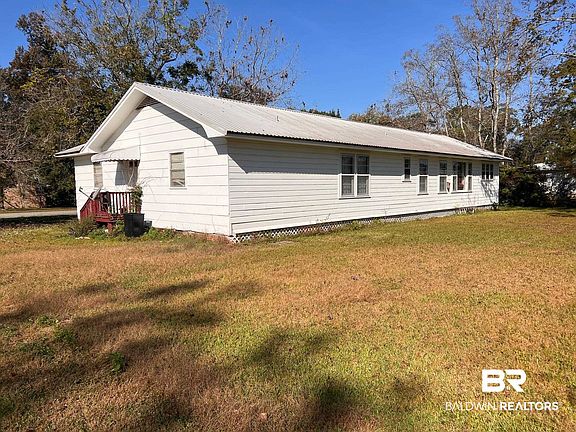 5th image of 22932 Palmer St