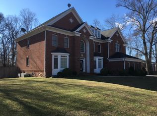 2801 Boswell Ave, Alexandria, VA 22306