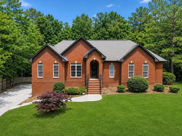205 Cameron Cir, Chelsea, AL 35043