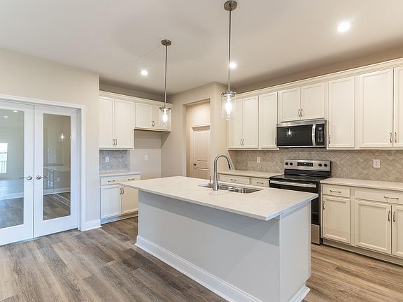 7th image of this home