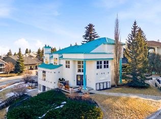64 NE Patterson Mews SW, Calgary, AB T3H 2C6