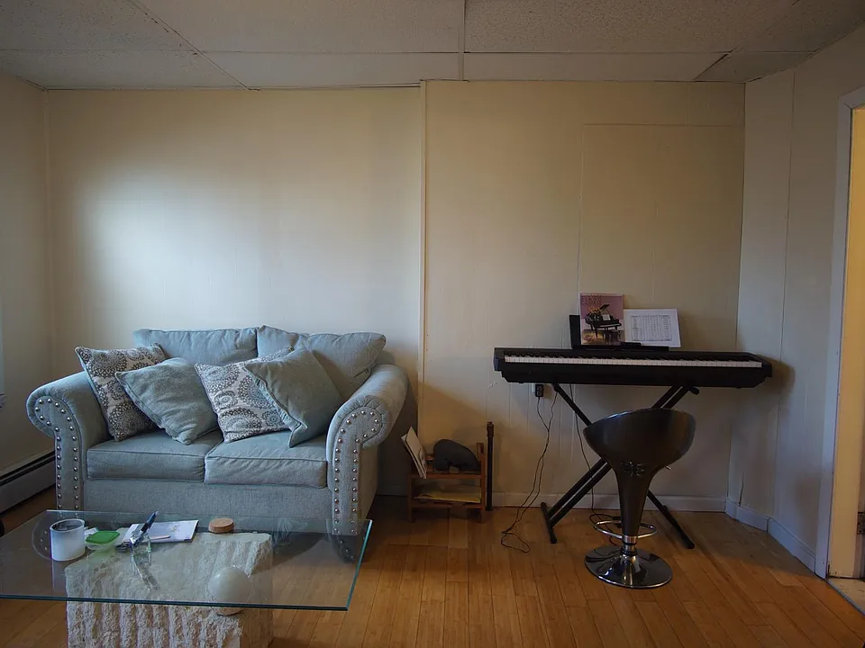 48 America St #2R