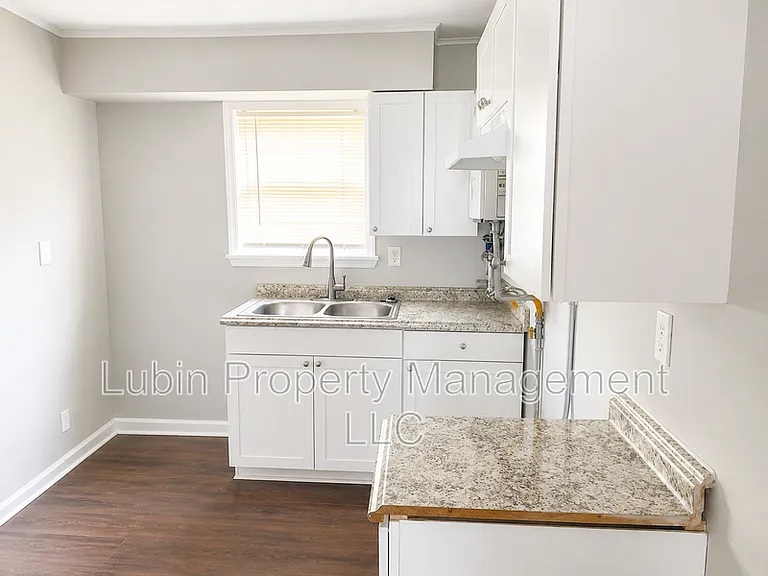 2358 Zanone Ave — Photo 4