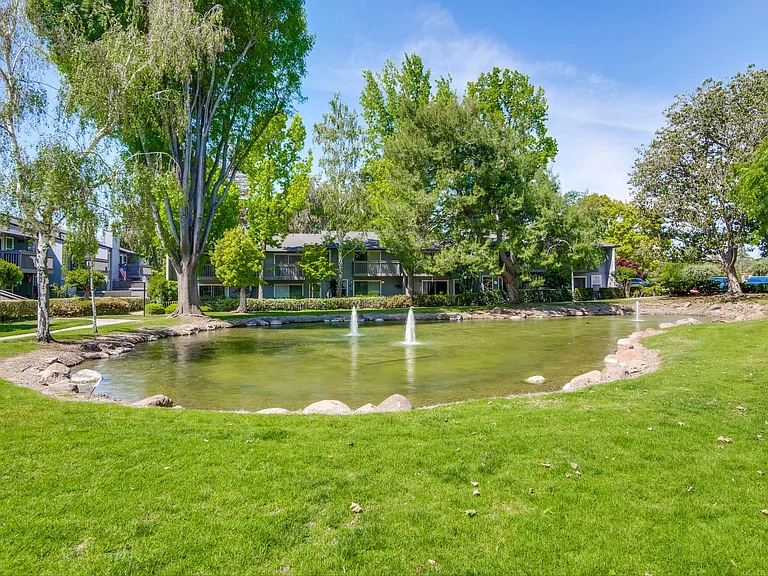 2258 Almaden Rd #B — Photo 41