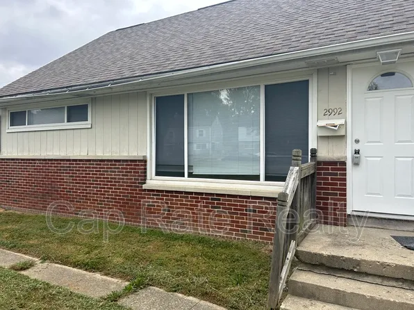 2992 E Moreland Dr, Columbus, OH 43209