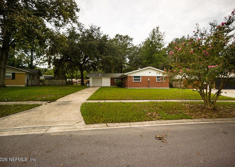 1st image of 1068 KNOLL Cove