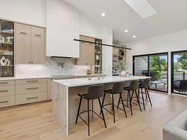 4290 Bass St SE, Prior Lake, MN 55372