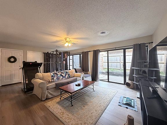 2nd image of 1860 Poplar Woods Cir W APT 3