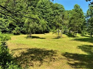 2389 Trace Branch Rd, Livingston, KY 40445