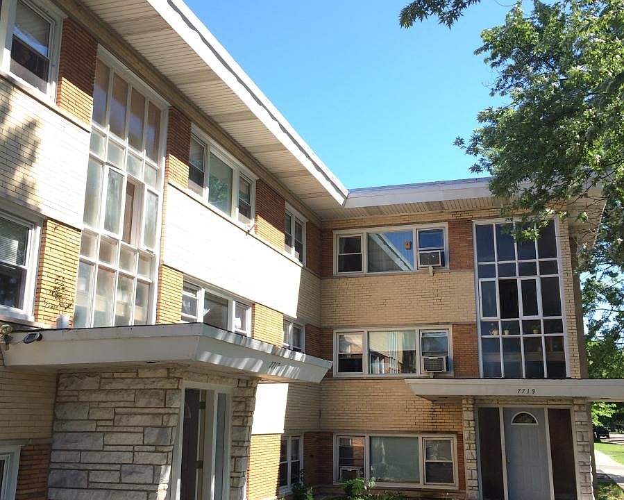 1st image of 7719 W Fullerton Ave
