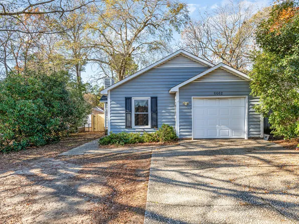 6662 Winchester St, Fayetteville, NC 28314