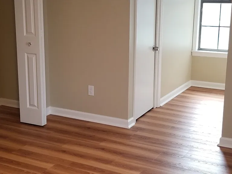 310 S 73rd Ave — Photo 28