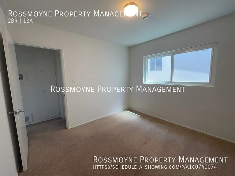 3342 1/4 Andrita St — Photo 9