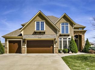 4409 NE Georgian Dr, Lees Summit, MO 64064