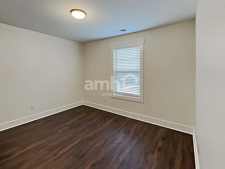 1104 Westlawn Blvd — Photo 17