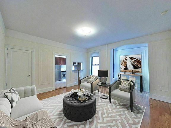 2nd image of 414 E 89th St APT 3R