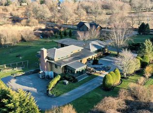 1532 Green End Ave, Middletown, RI 02842