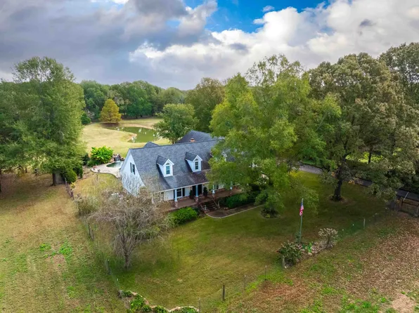 1172 Reid Hooker Rd, Eads, TN 38028