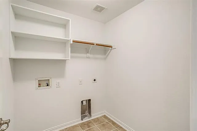 2692 Lake Ridge Dr — Photo 26