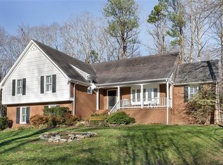 8902 Rams Crossing Ct, North Chesterfield, VA 23236