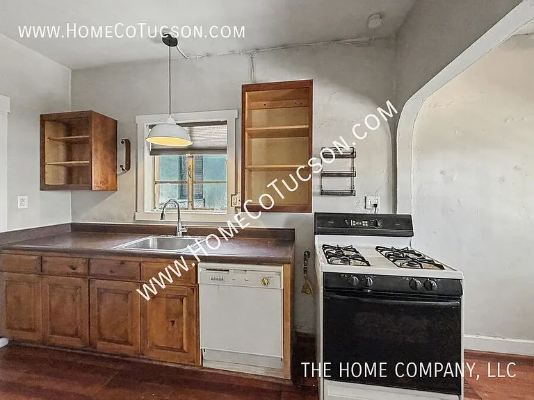 544 E Speedway Blvd — Photo 7