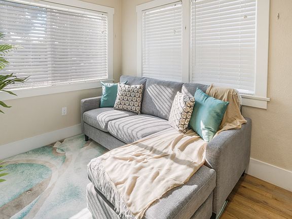 5th image of 312A La France Ave #312A