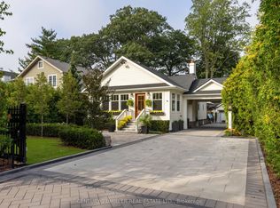 433 Allan St, Oakville, ON L6J3R1