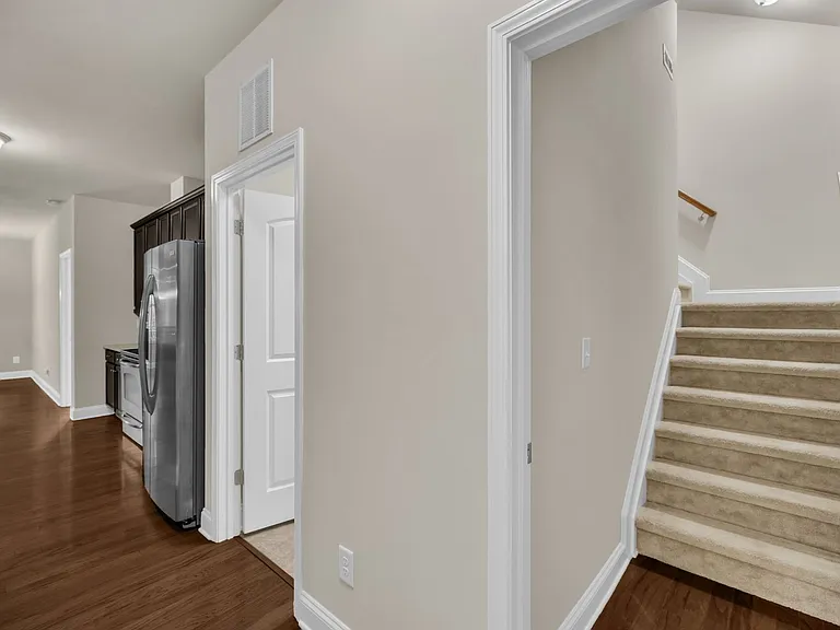 320 Trout Valley Rd — Photo 7