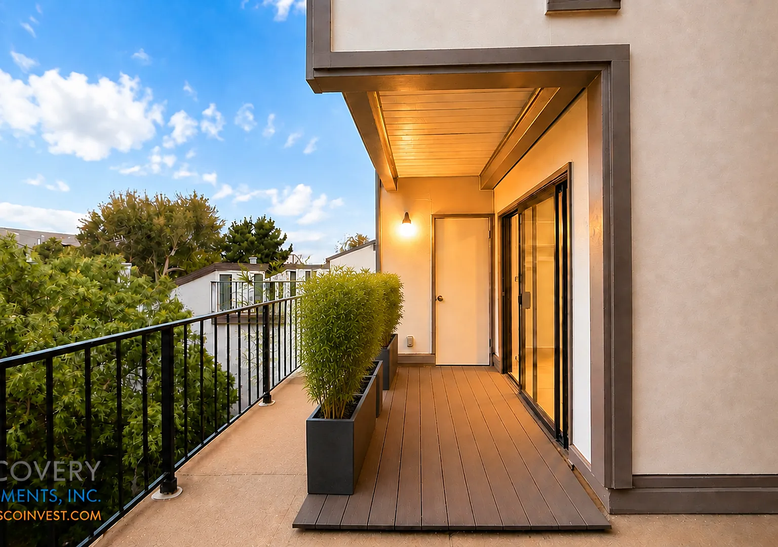 Modern Updated Two Bedroom Condo at The Willows Available for Immediate Lease — Photo 2