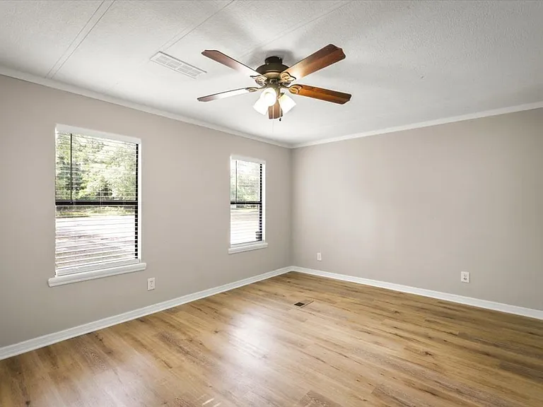 1642 Hammond Blvd — Photo 18