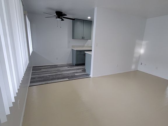 3rd image of 4318 51st St #624