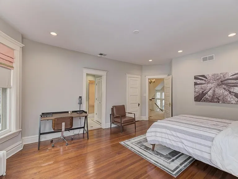 1499 Sheridan Rd — Photo 41